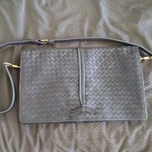 ❤️BOTTEGA VENETA Italy Nappa Intrecciato Gray Flap Crossbody to Clutch Purse